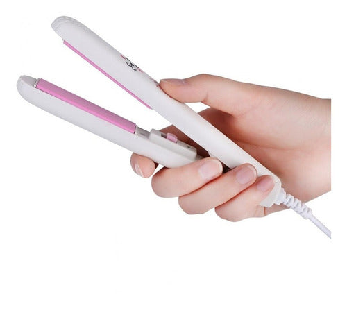 MINI PLANCHITA DE CABELLO PARA BOLSO