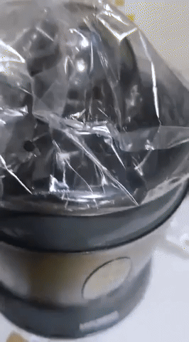 EXPRIMIDOR DE FRUTAS ELECTRICO